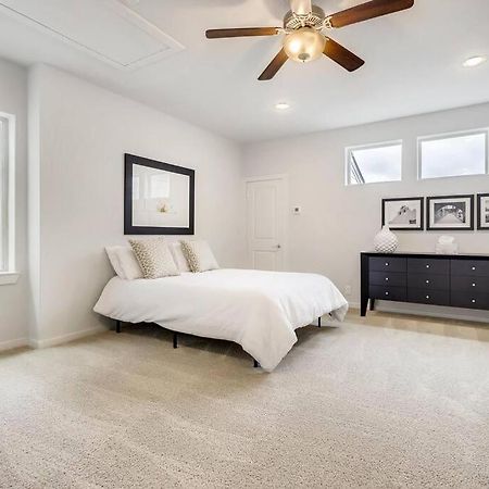Gorgeous 4 Bed Home On St Mary'S - Minutes To Riverwalk/Pearl San Antonio Bagian luar foto